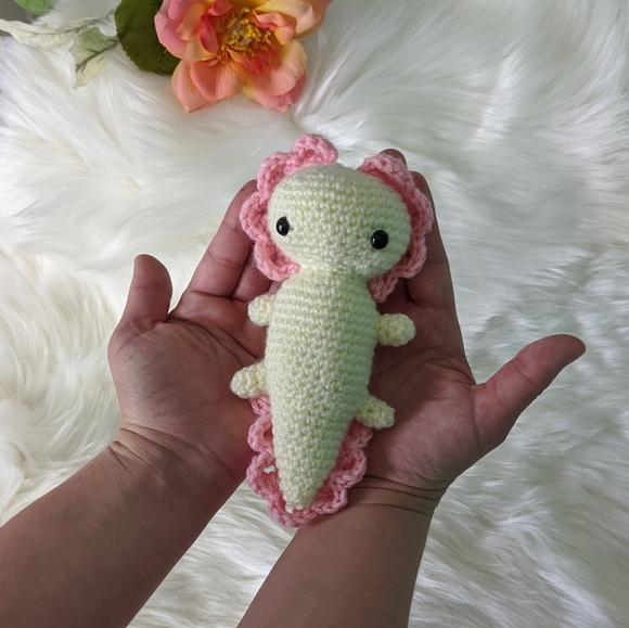 Honey Bumpkins Other - Stuffed Axolotl Toy - Glittery Pink
